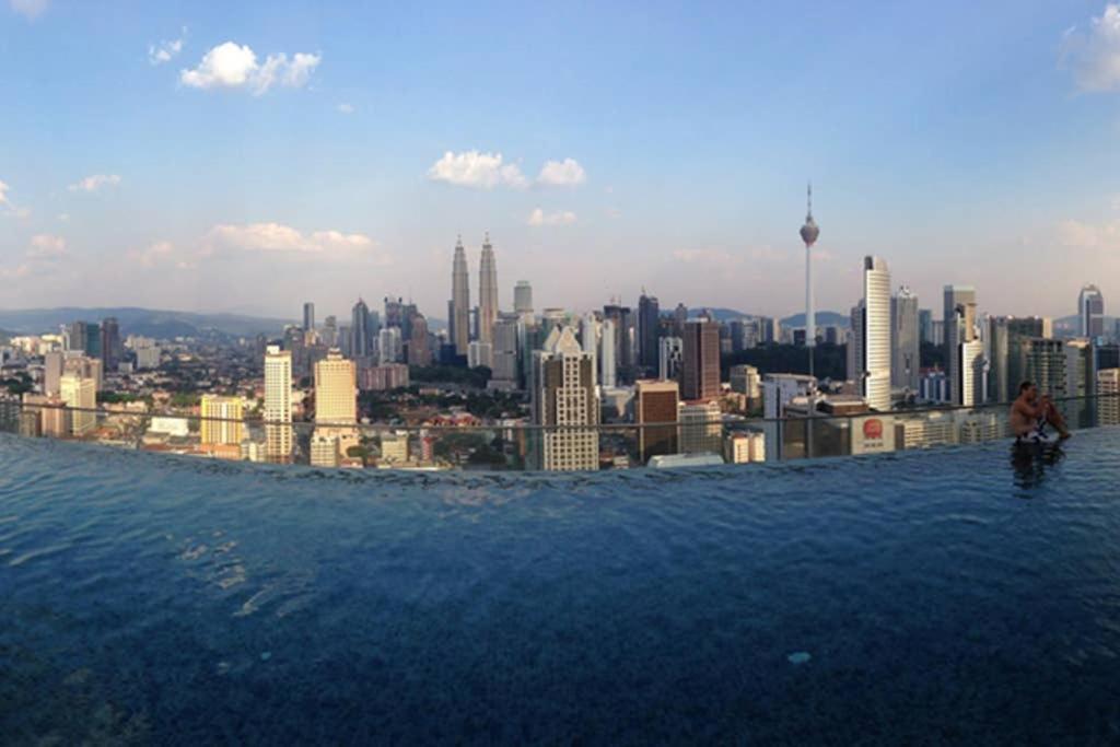 Klcc Regalia Suites Infinity Pool Kuala Lumpur Buitenkant foto